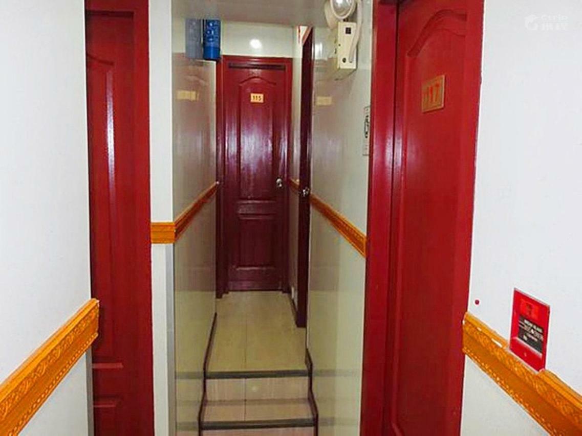 Hong Kong Jiu Long Hostel Екстериор снимка